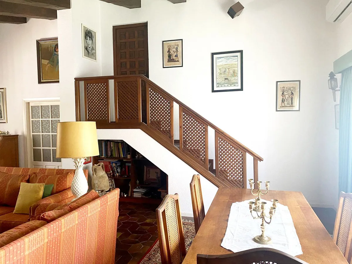 d94d2e2a-0560-48e4-adae-15f78aae5796