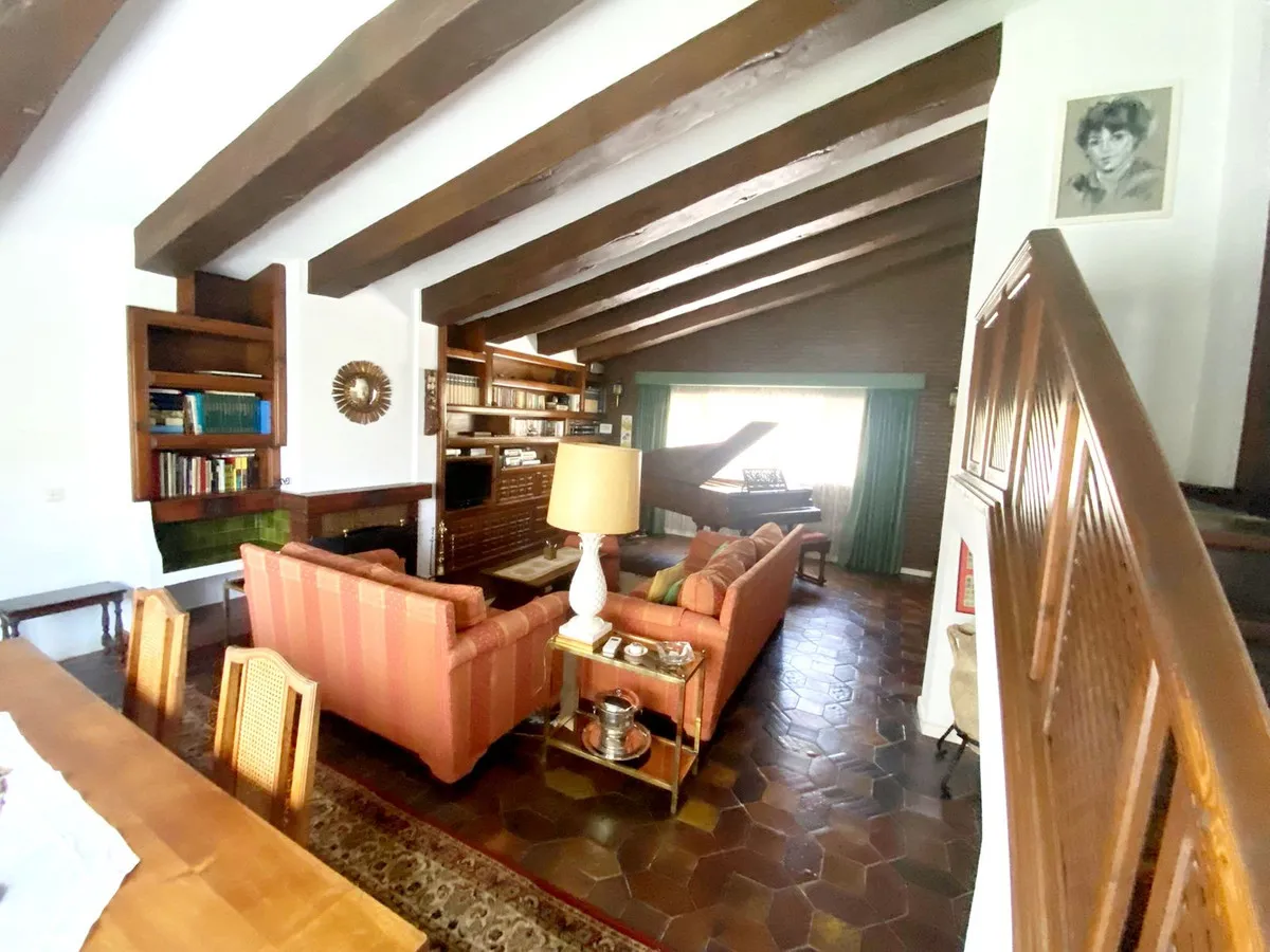 e26cdf04-873d-453b-85c0-f9e1fbc63a27