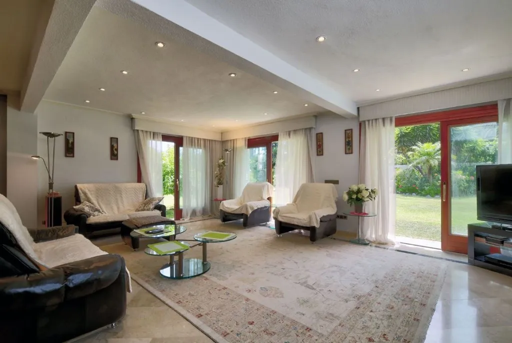 b50f7bf6-8bd4-4627-bb97-8bfe95c5db94