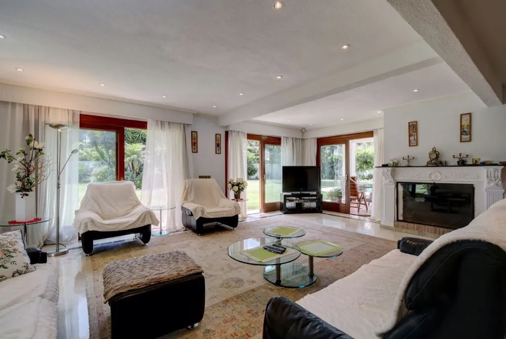 c496c4cb-d1b3-4a83-93a3-d502483856f3