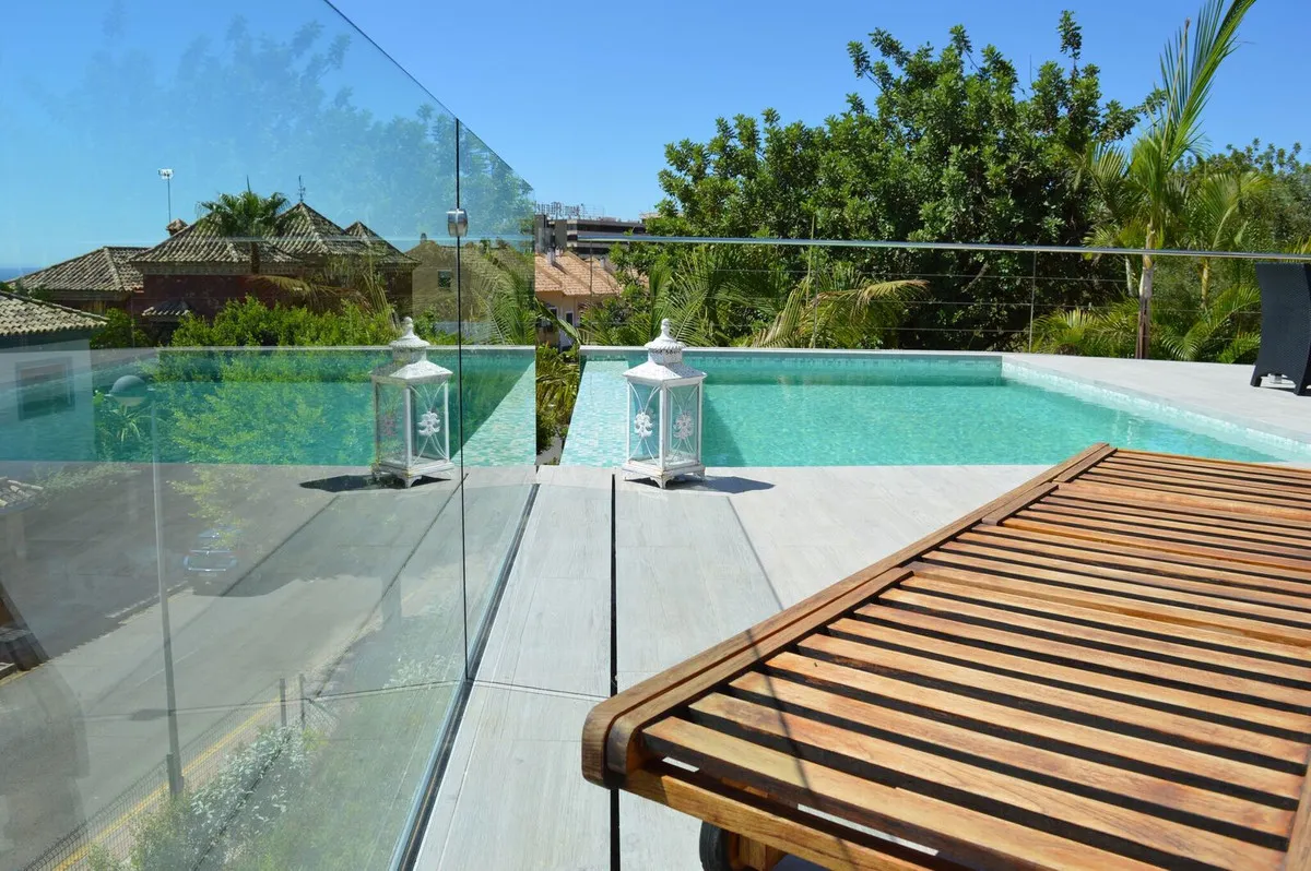 1e8e8848-6363-4071-9fb2-4c89de756a94