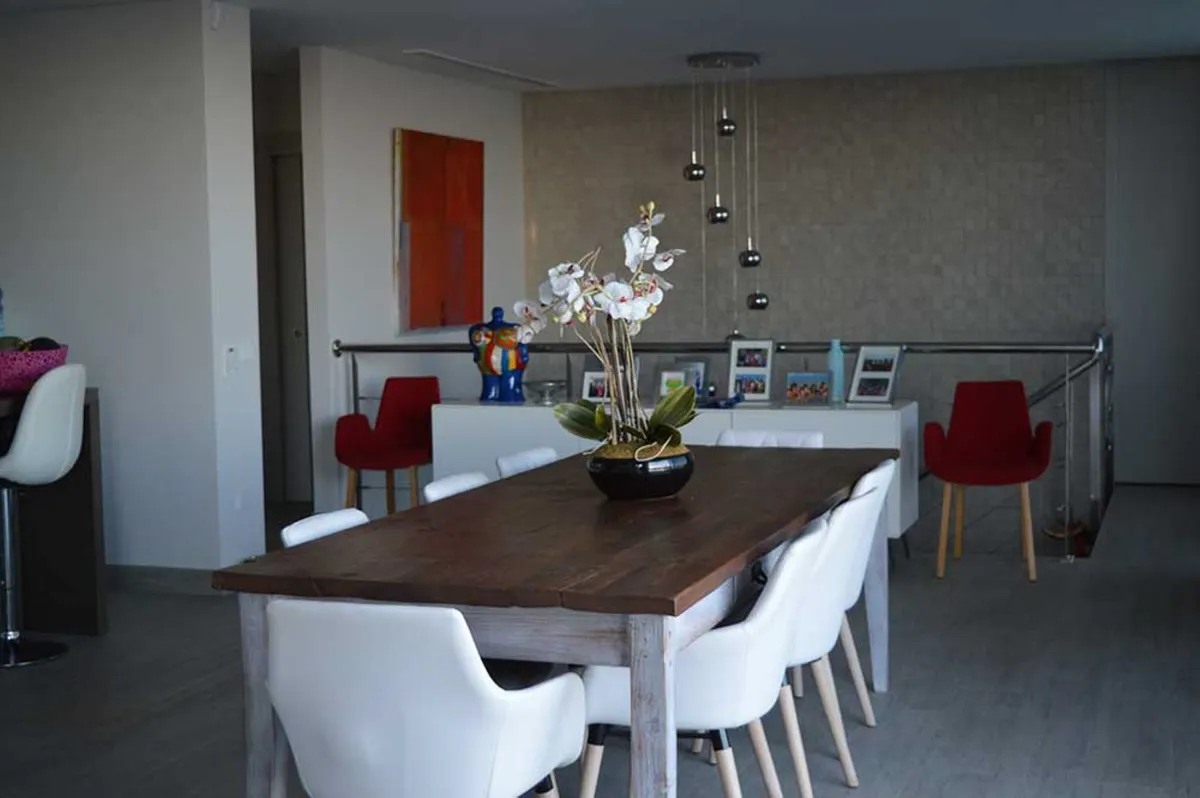 b70e9154-9d53-45a9-9c28-a78966e9d635