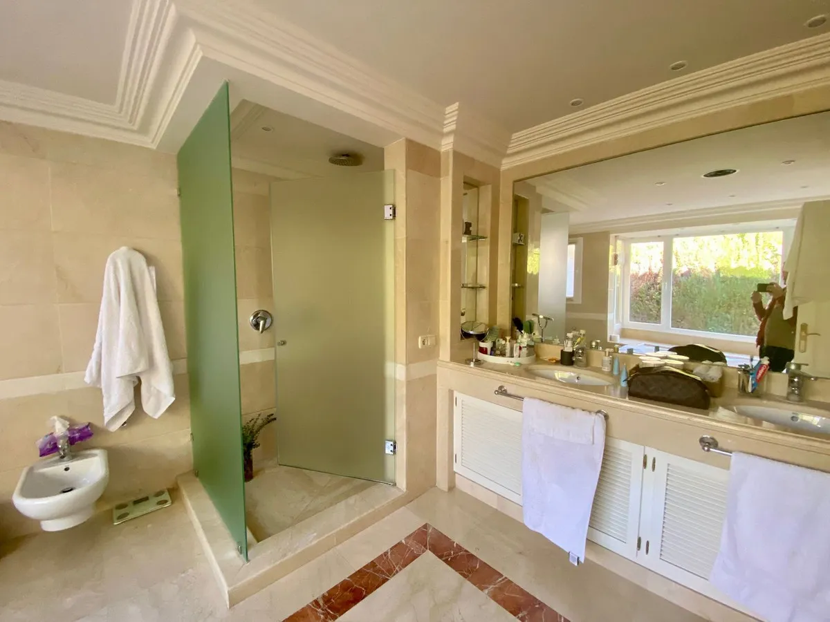 618fe16f-e1ea-4998-8c7f-7368cf5da05d