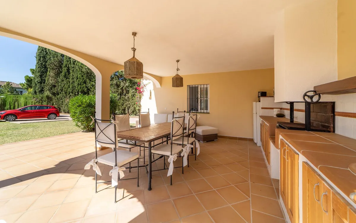 106c4b1e-84cc-4331-a9ee-e8675f565b2a