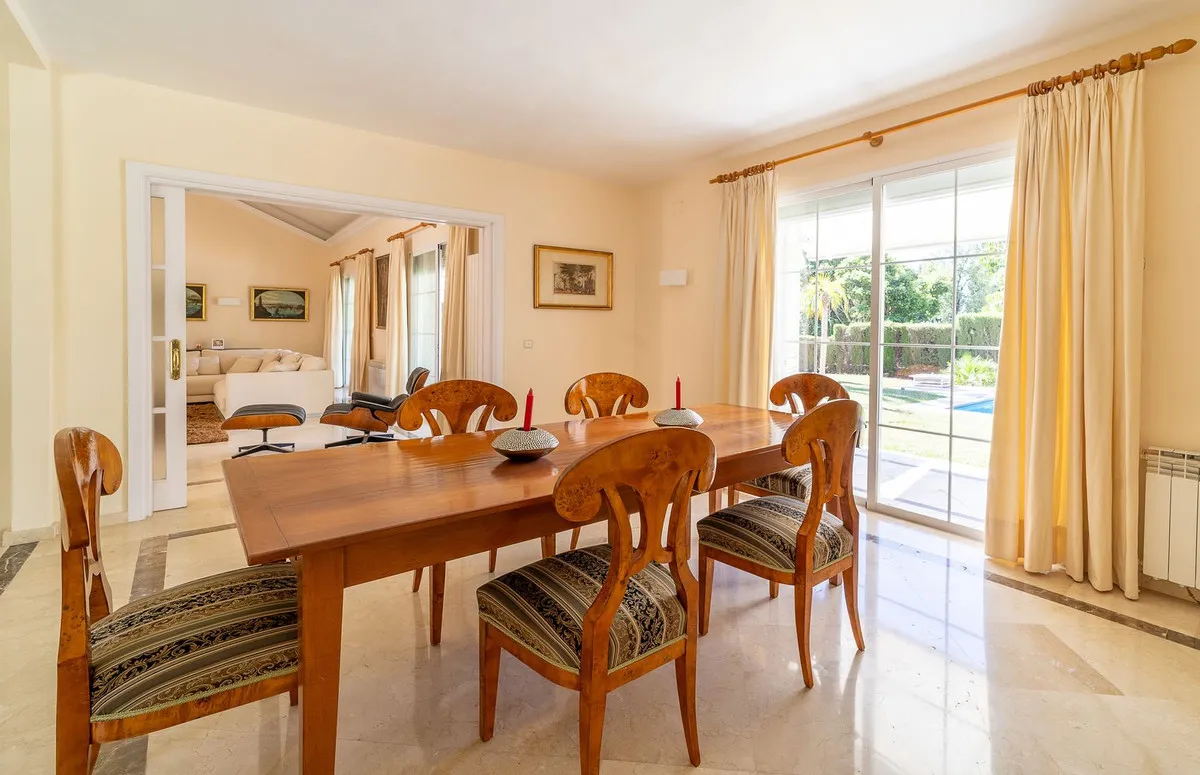 dcc64295-334e-4c9d-9659-90bac9a07226