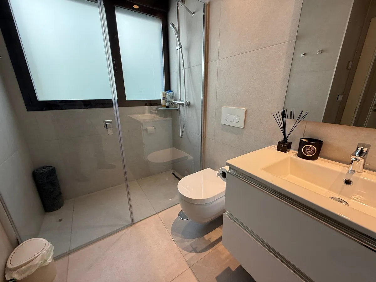 07860b32-13f9-46d3-a71f-53e98d7478c3