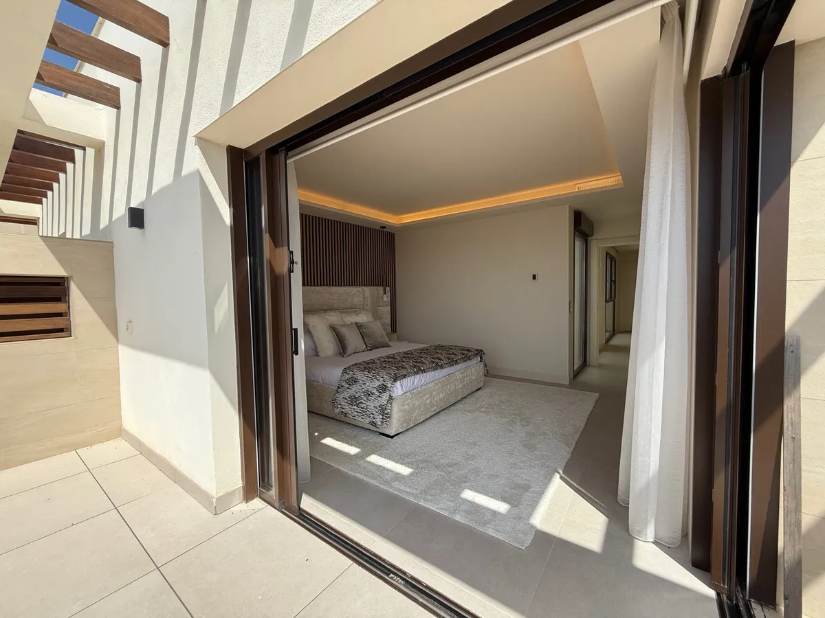 7a6f0f99-b63e-463f-8079-c7272c9ceffc