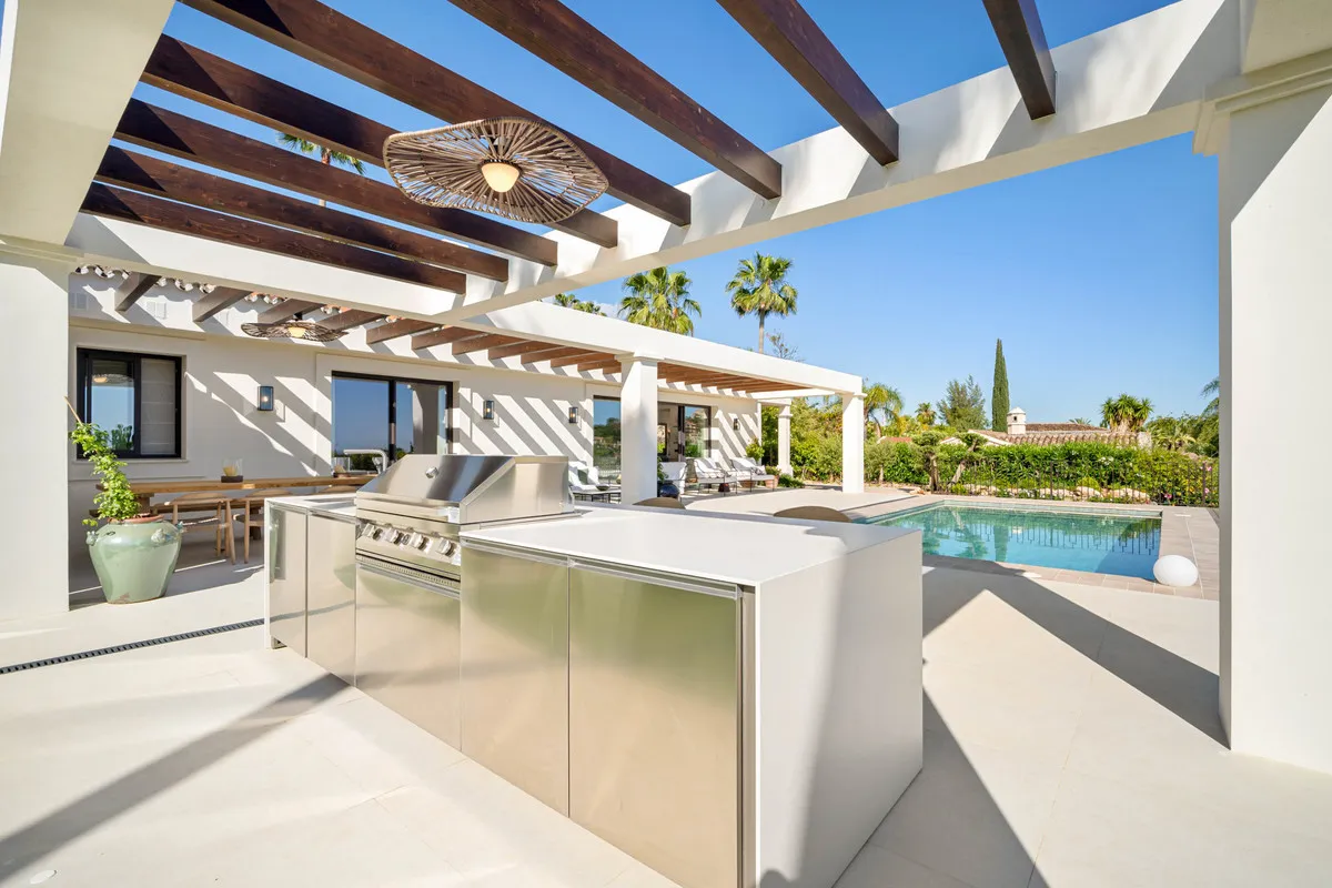 593b648c-9bf1-4ffc-bc46-a029f965a5ab