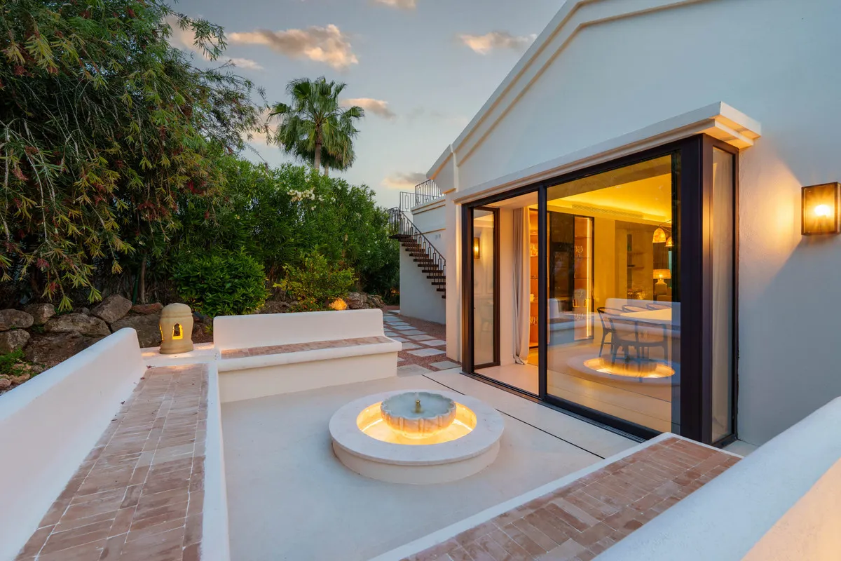 bee81c4c-ff3d-4da6-af59-61866a87da9f