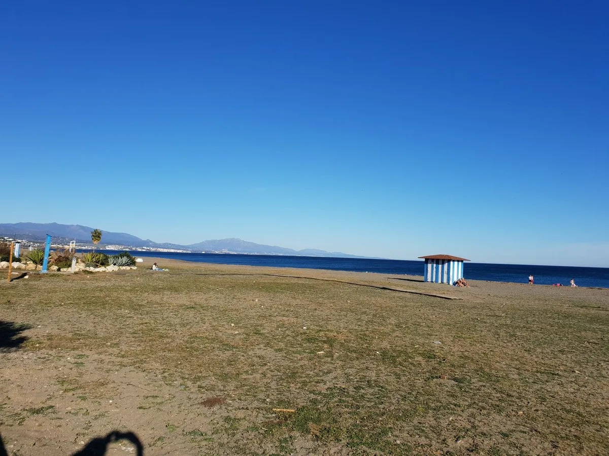 42282b7f-9209-4eab-8aff-be0de89fcd60