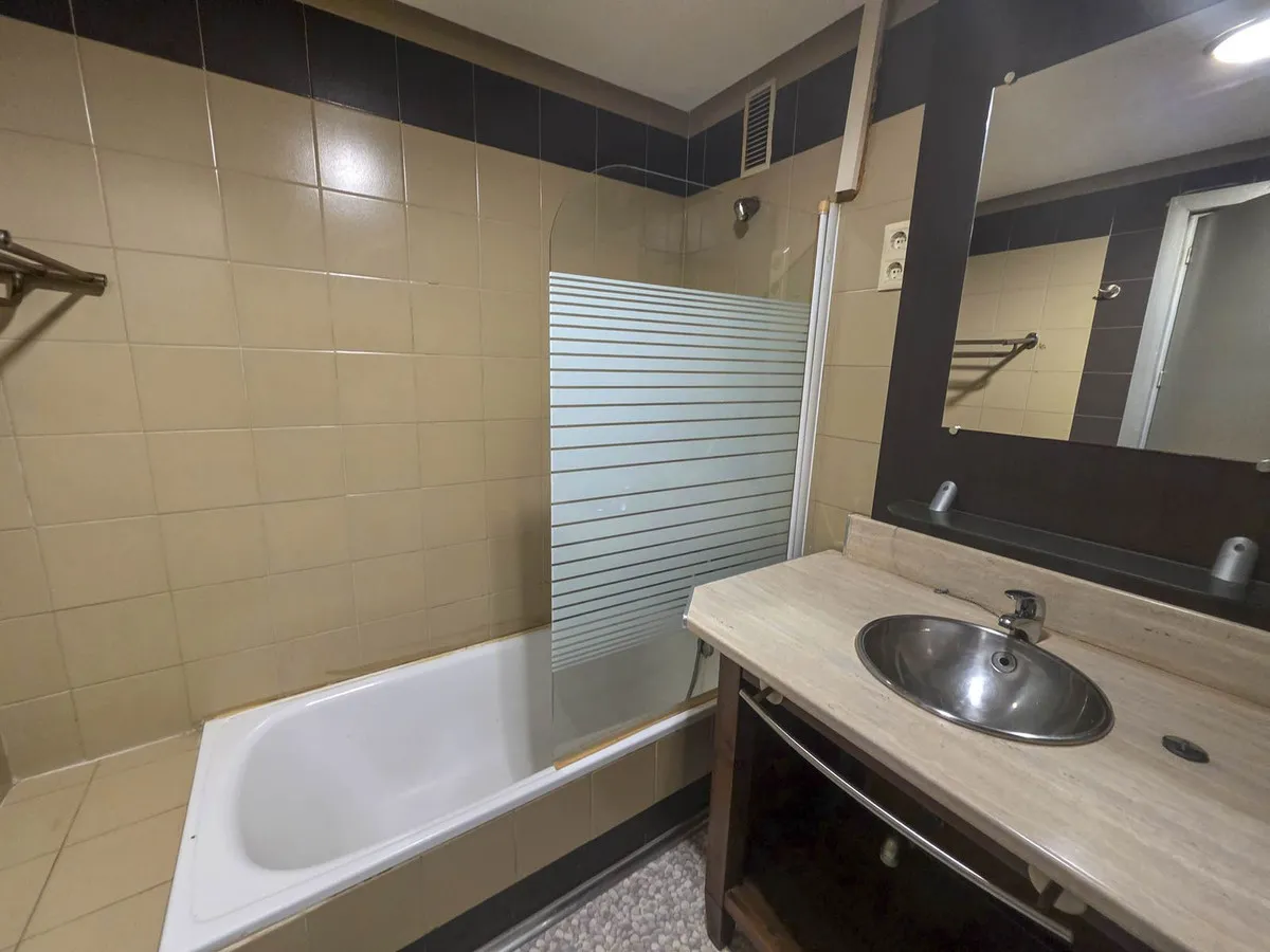 6cf6f2b2-4fc8-4c72-b1bb-0c477b6eeecb