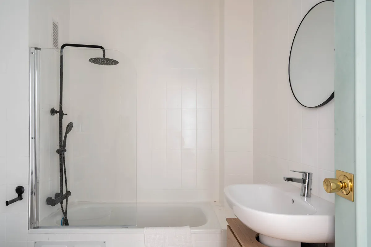 72090a0a-63ba-47b6-8527-b25d3ffd6a34