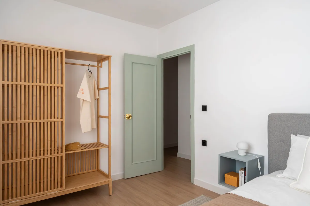 b1670e35-df5c-4409-9ffa-352eade56a4e