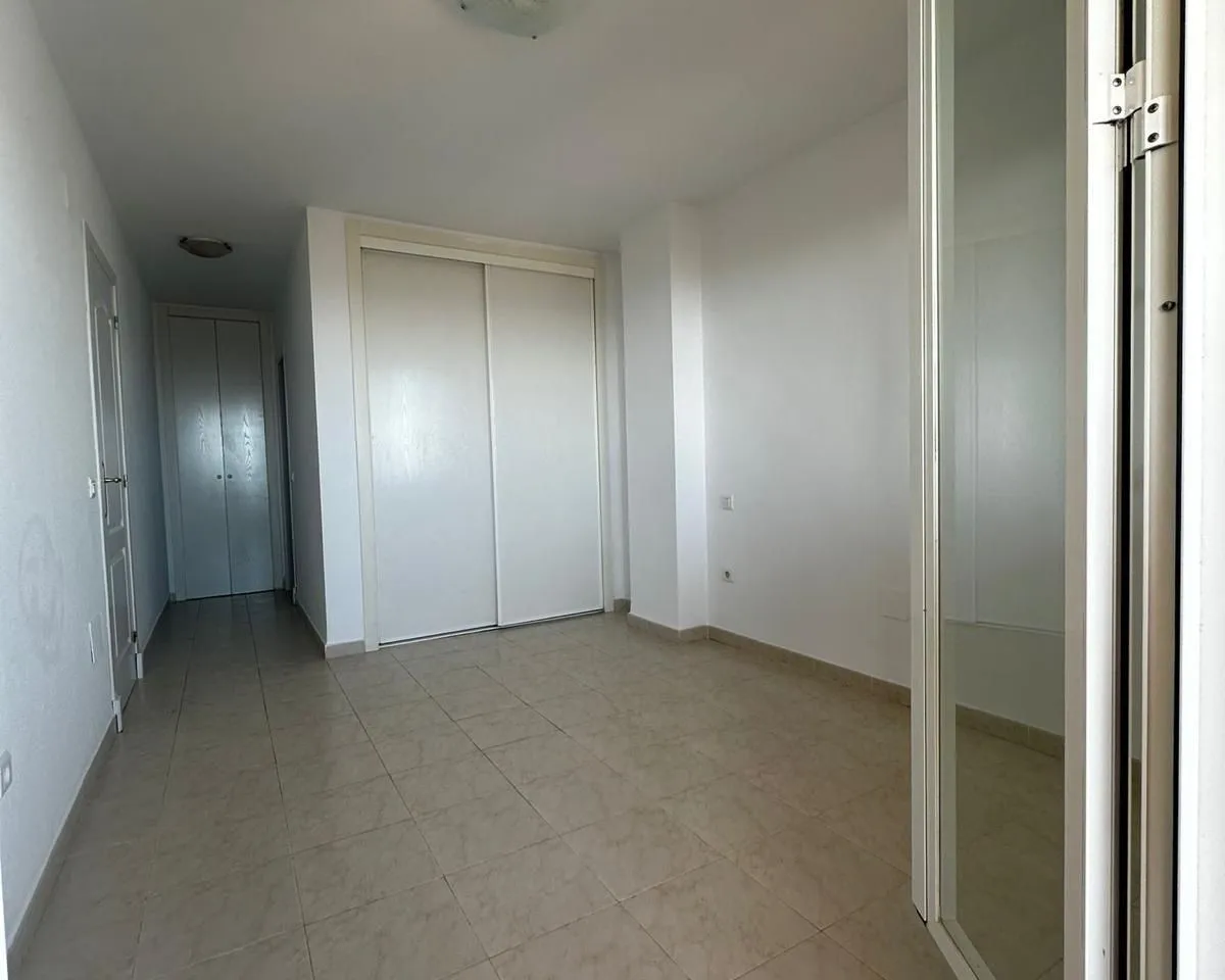 28ecbd5d-7852-4073-8c15-66a26cfa1412