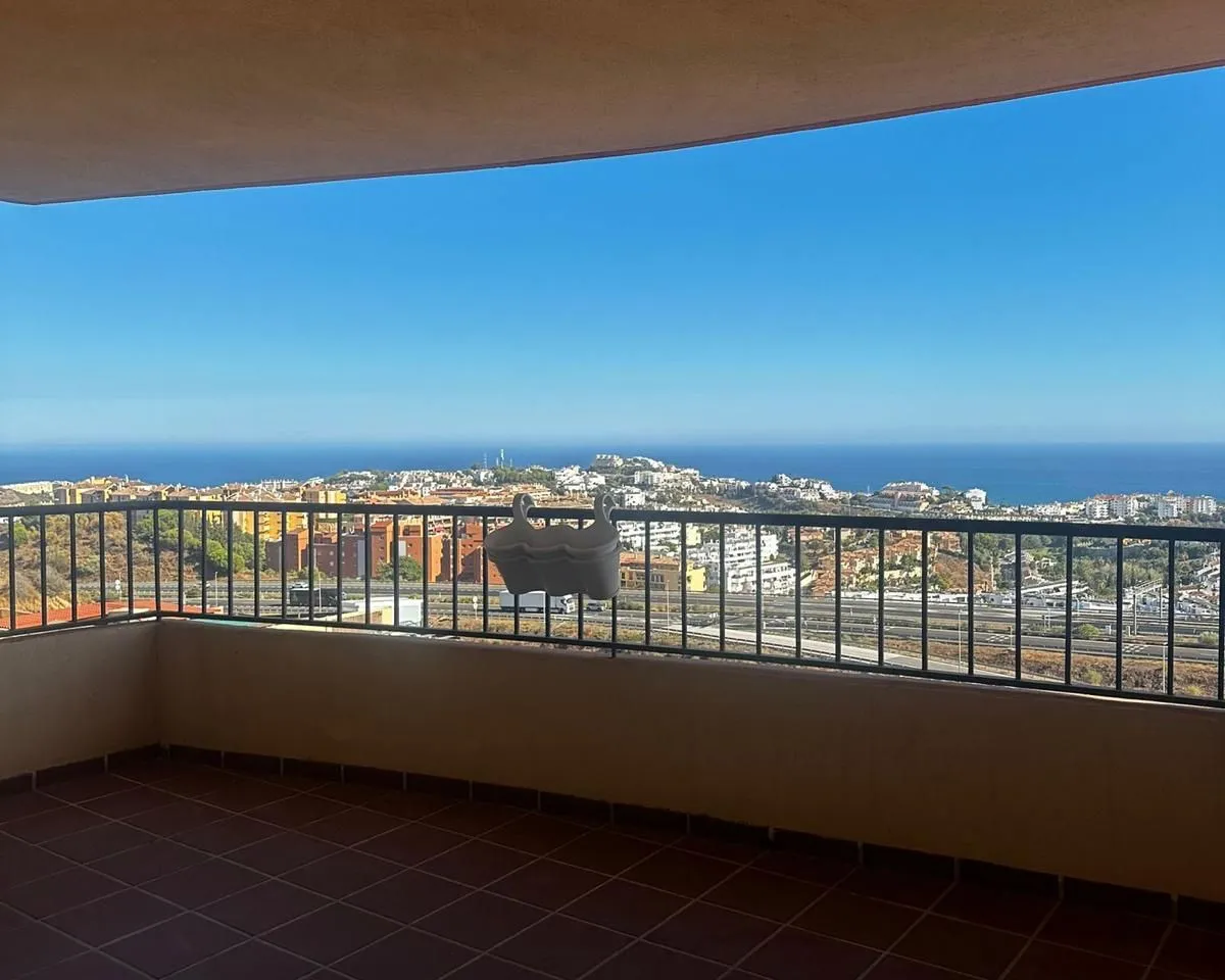 f3d602e5-2710-4484-9e14-13ded7a256f8