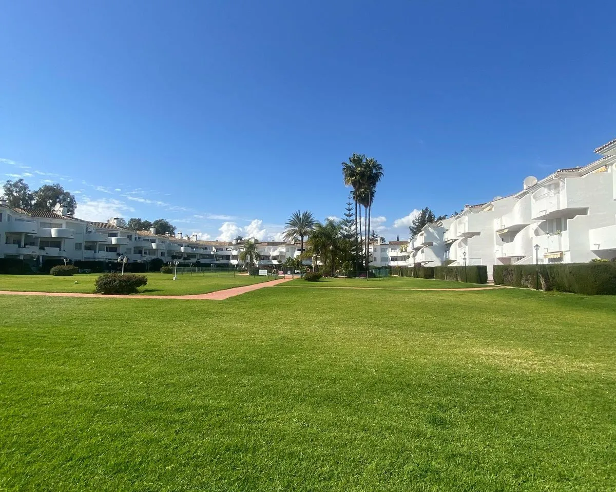 3f0f5979-17e9-442e-8412-99c867cf6f1c