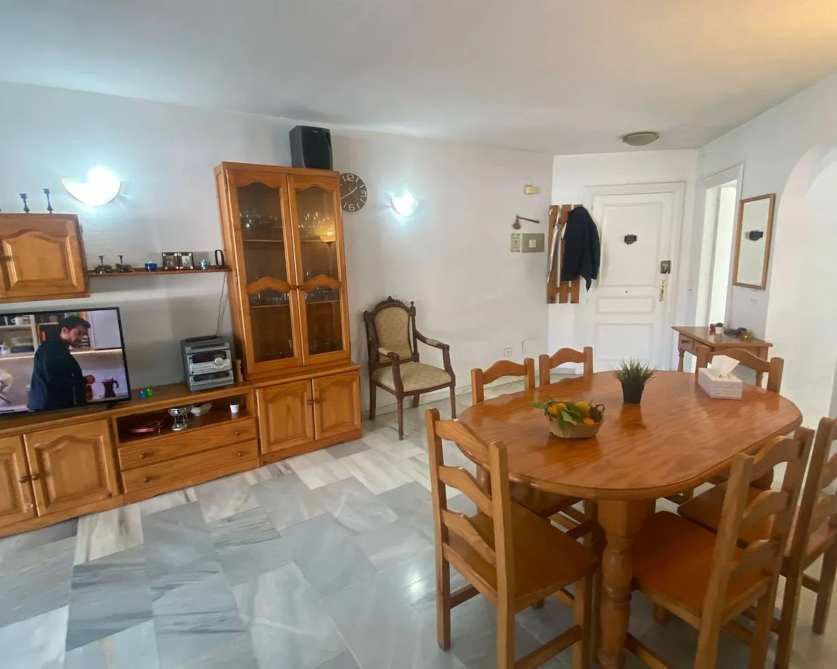 ae8e31b6-fb1d-48cc-8d07-29d235cd3e0d