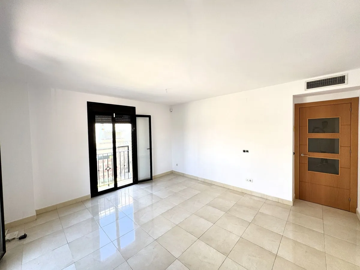 8962bdc3-5694-4512-80d5-ed2eaf38a72f