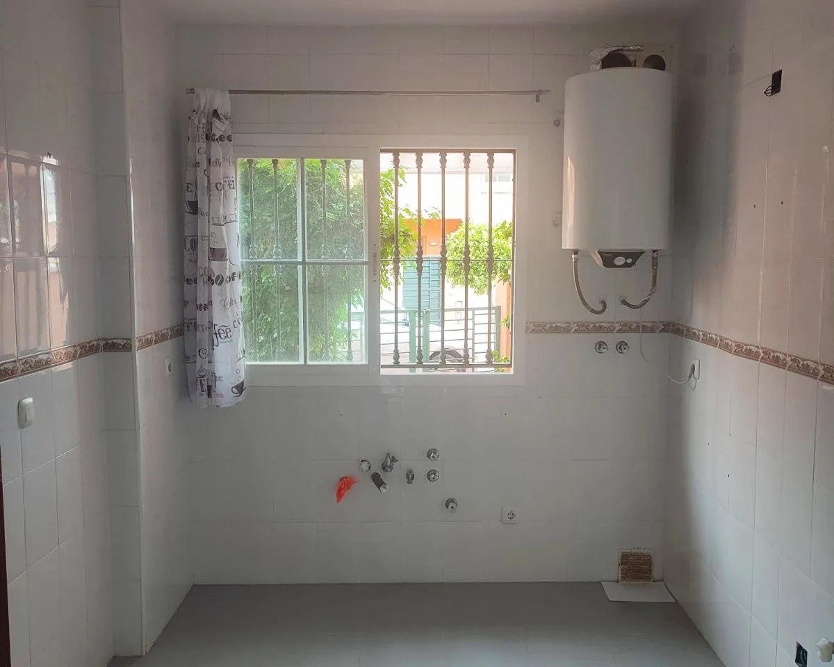 465ab4e6-d0d0-4e18-bdf3-96d92d430ee9