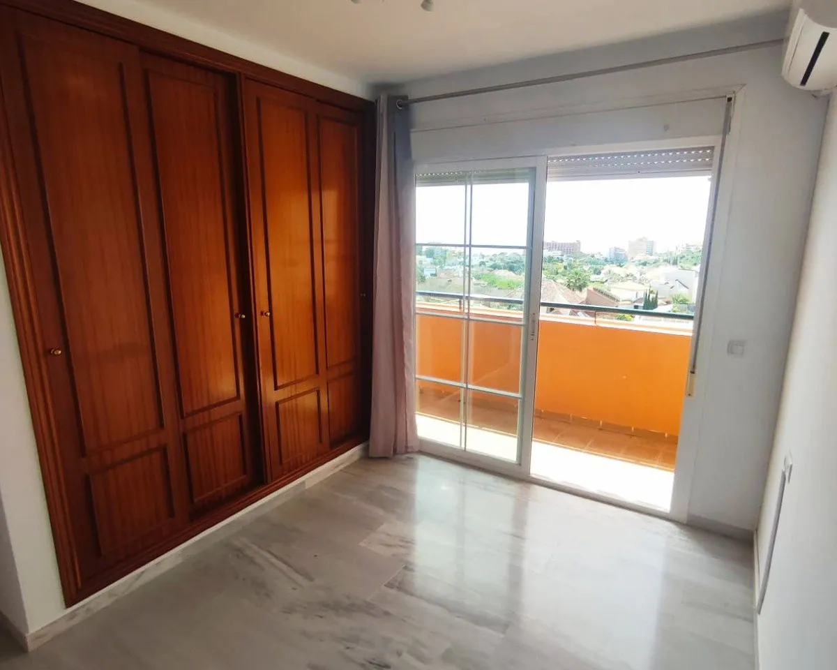 71fb473f-109b-4f66-bdaa-7869688ae2ef