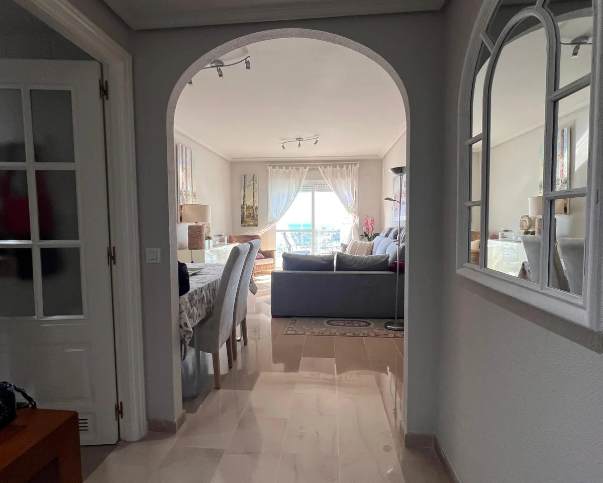 2b15e1ce-b145-4153-b140-b7c4f7e7d80c