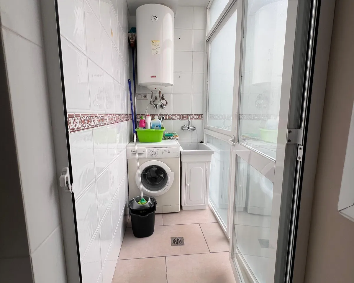 8bf39712-32d5-46f1-ba83-8b9ff116734d