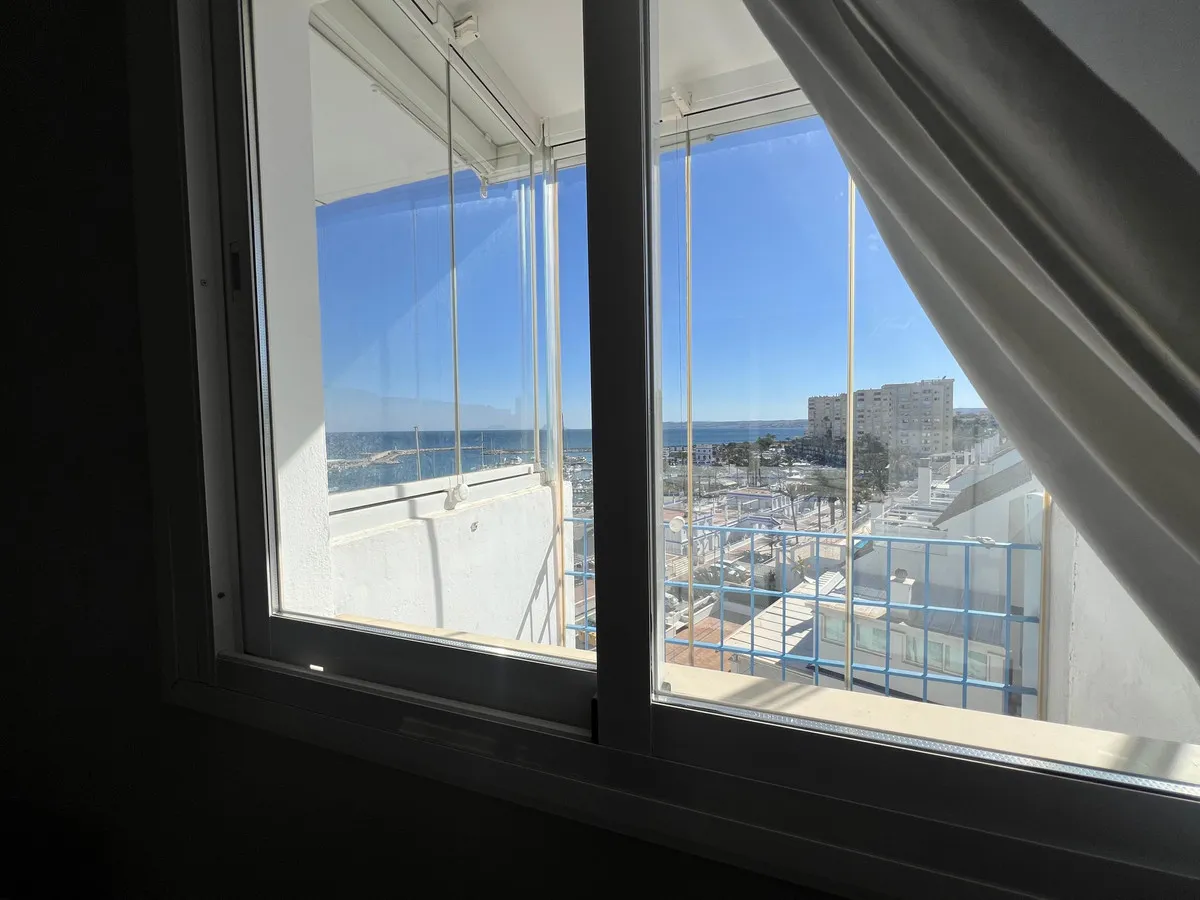 adee26ef-deb7-4bb9-9499-33575bbe572c