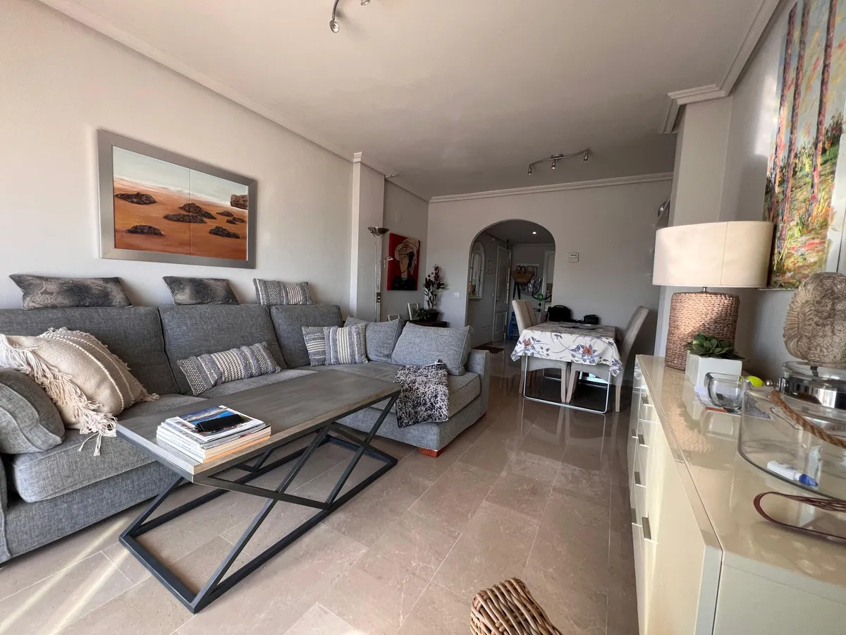 b0c588fb-99f1-4bb8-8eb1-ce738ba2f6f8