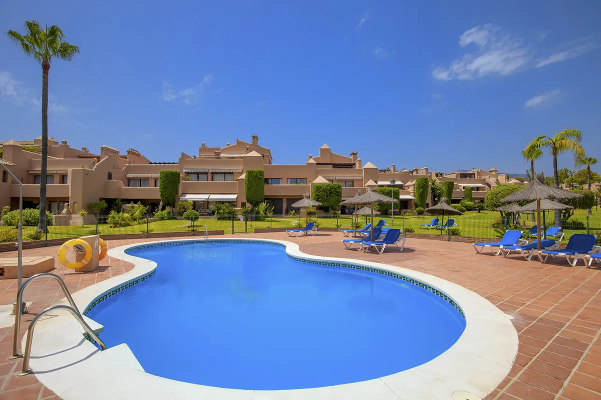 08560473-c180-4c61-8e9a-a549520c3fc8