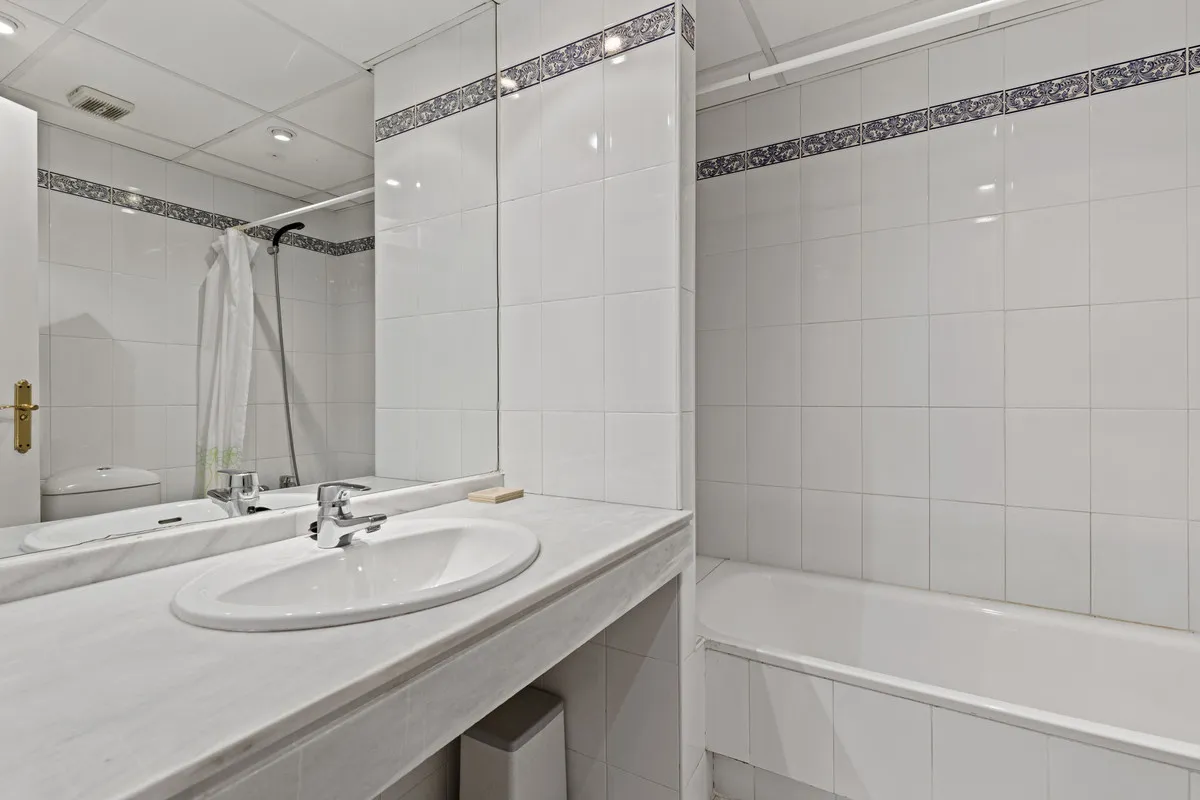 4143a67b-1e3a-4cc4-9c1c-abfabdb3d83d