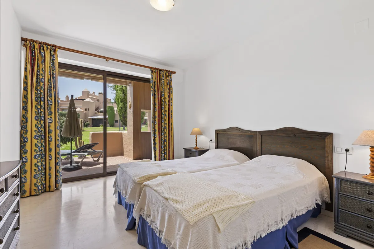 56e2d876-62ef-41da-a2c4-f2c612622b48