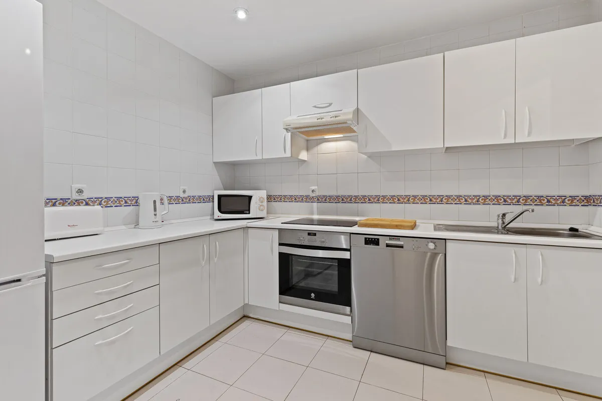 d4c504b2-68e5-4239-909a-31167e2b4d14