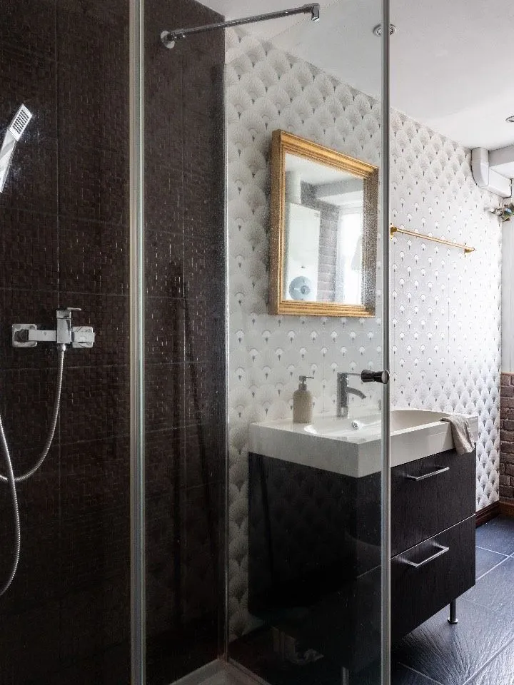 207c3456-201e-40ac-812c-89f785f4e2c4