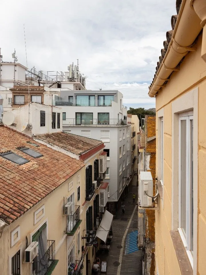 8b0ac73a-1580-44a7-83b6-e335e3747353