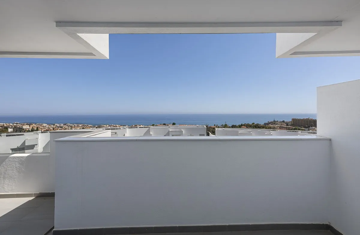 31f82391-2fce-49e0-af8d-b05bd51f9fe0