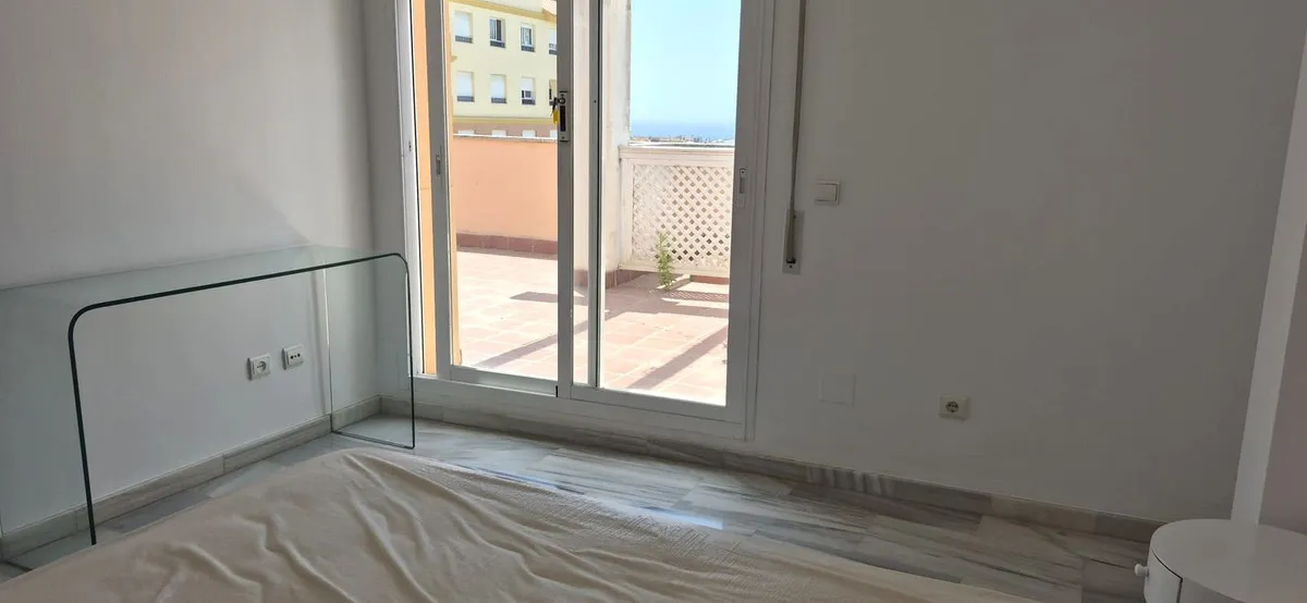 43054aae-7f5e-4c9f-8a0b-8dc0556684d8