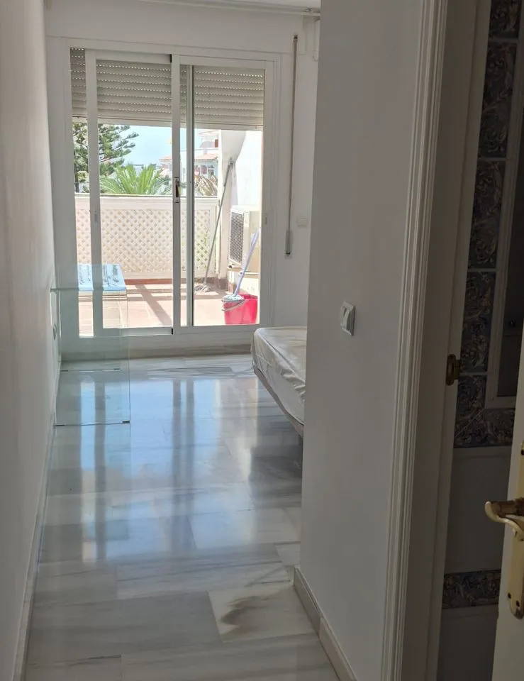 bee05750-fbed-4b79-9732-25f889824727