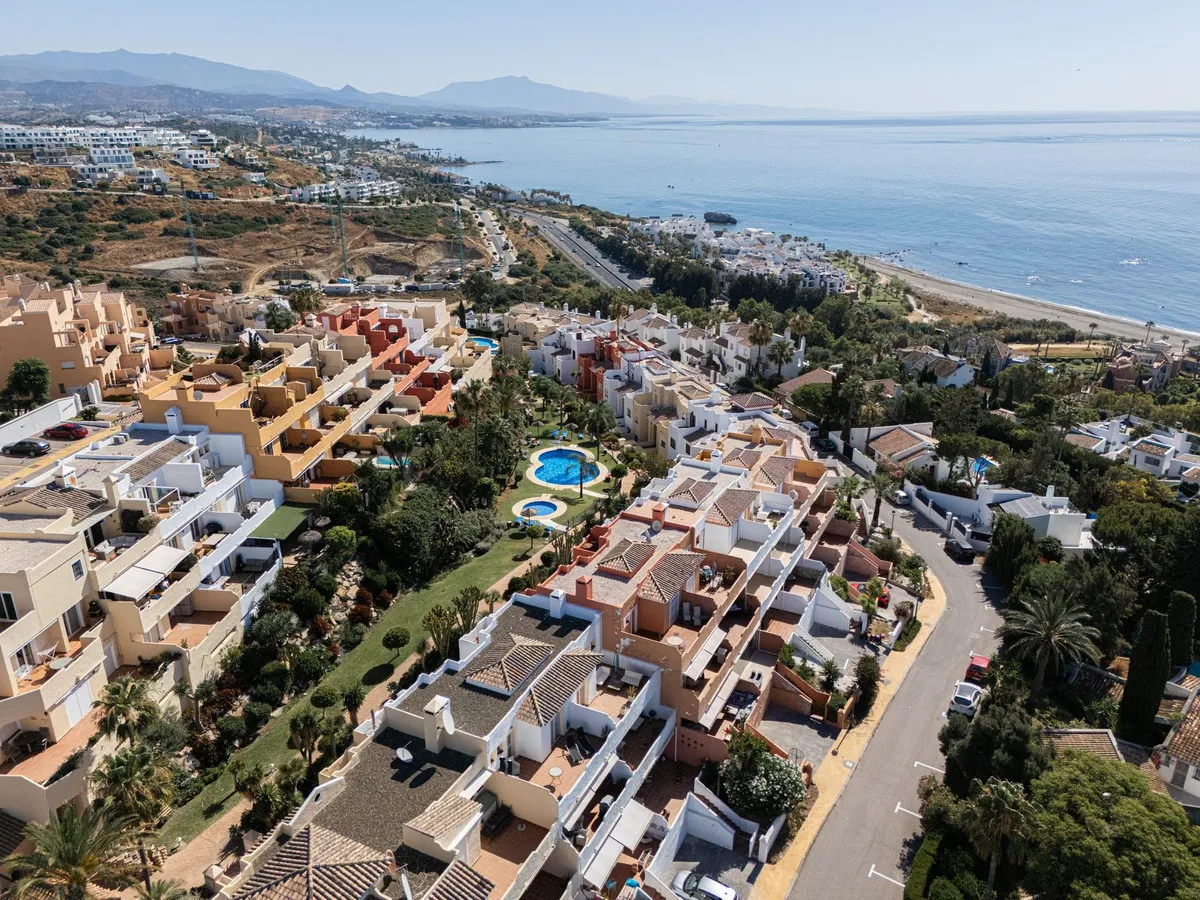 0c253dcd-5705-49b8-99bb-804bb11b2063