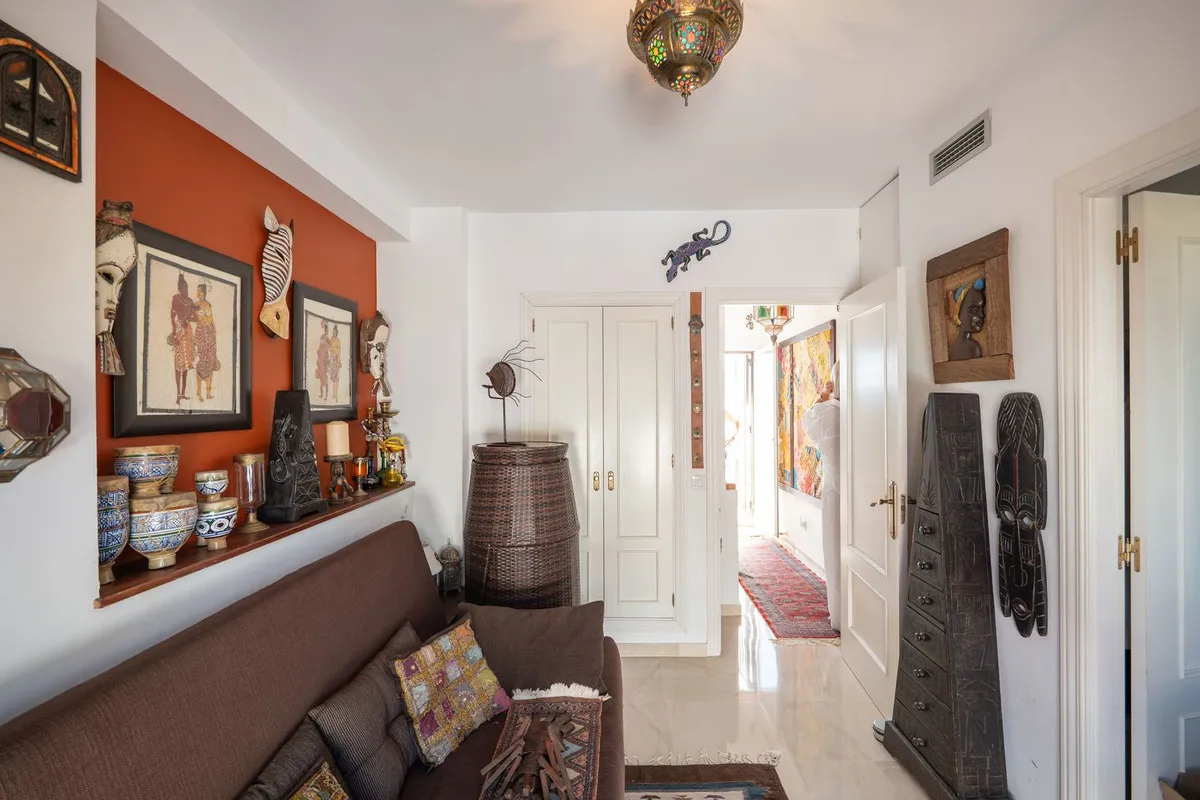 e9ba7ae1-fbd9-4389-89aa-ccb91cf790b4