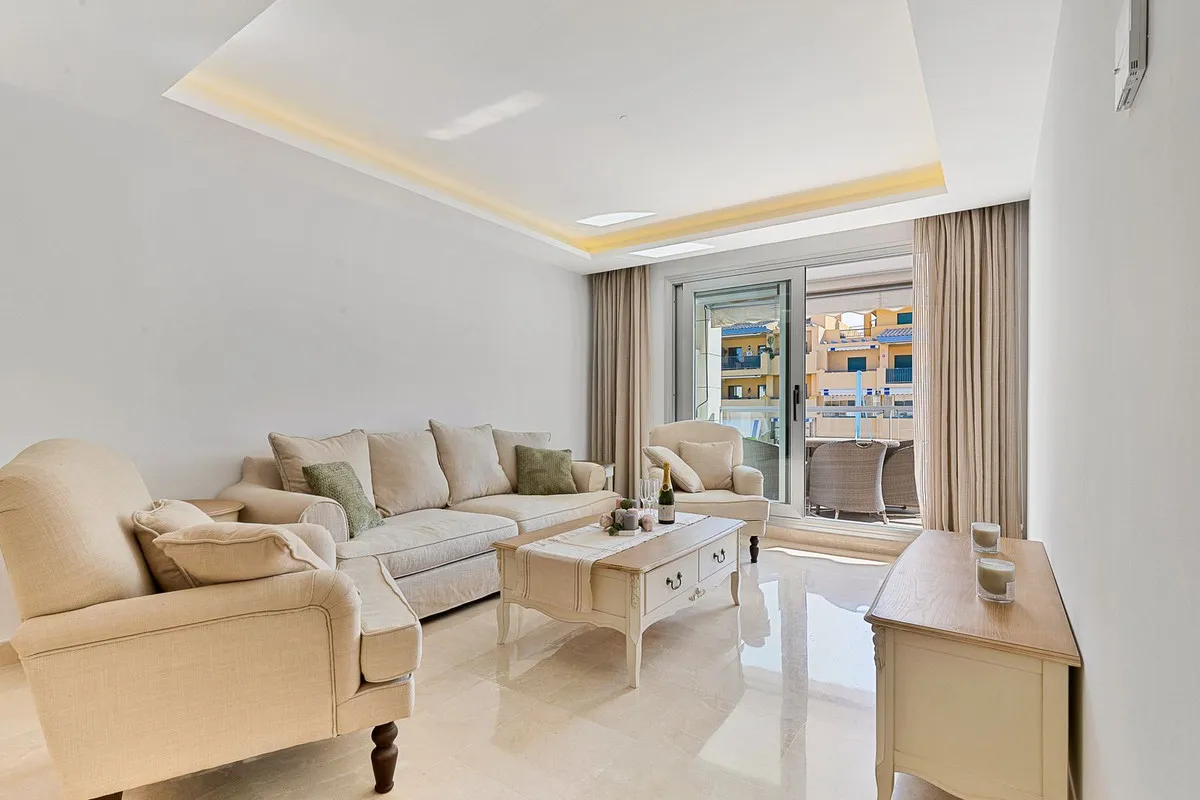 b4a3268c-b131-4497-9e86-fa517c7de5a9