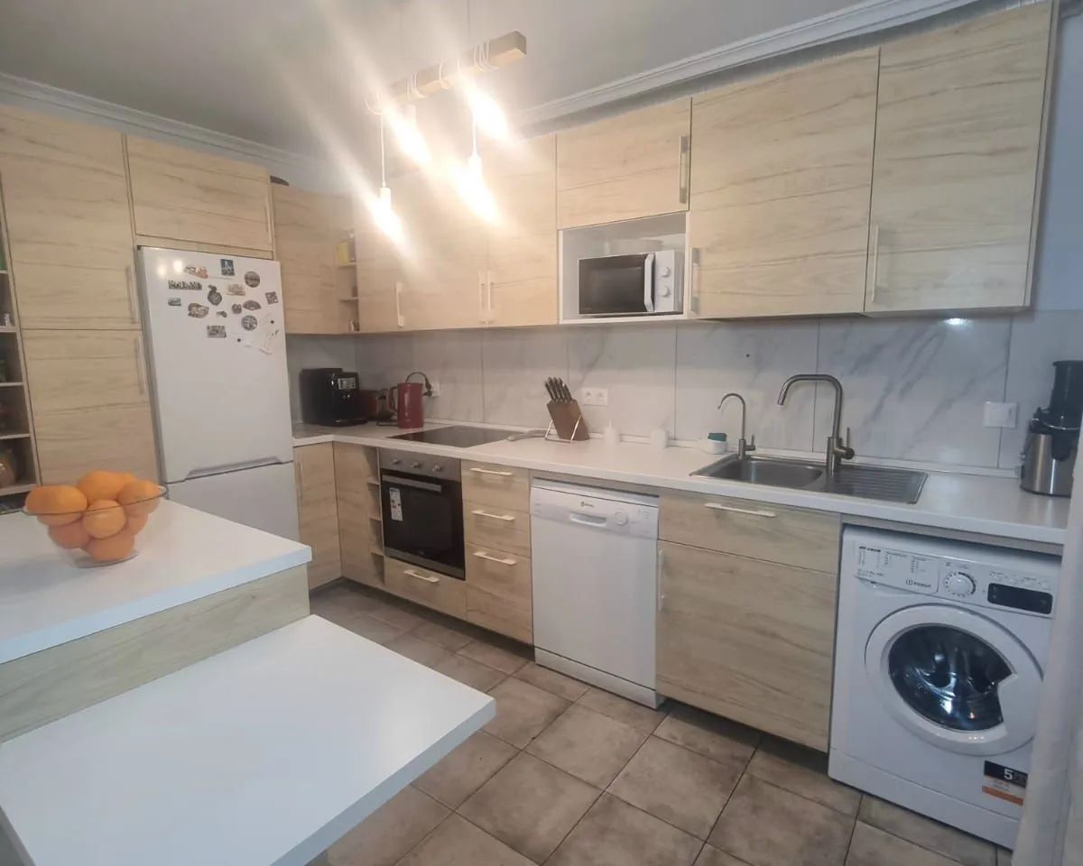 36eaf173-c3e7-46a0-9c5f-a33fec3718c6