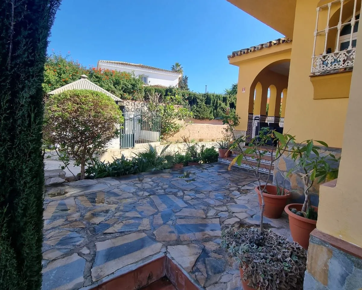 4cf5122f-ac57-4d6c-bb47-d9b8db00d207