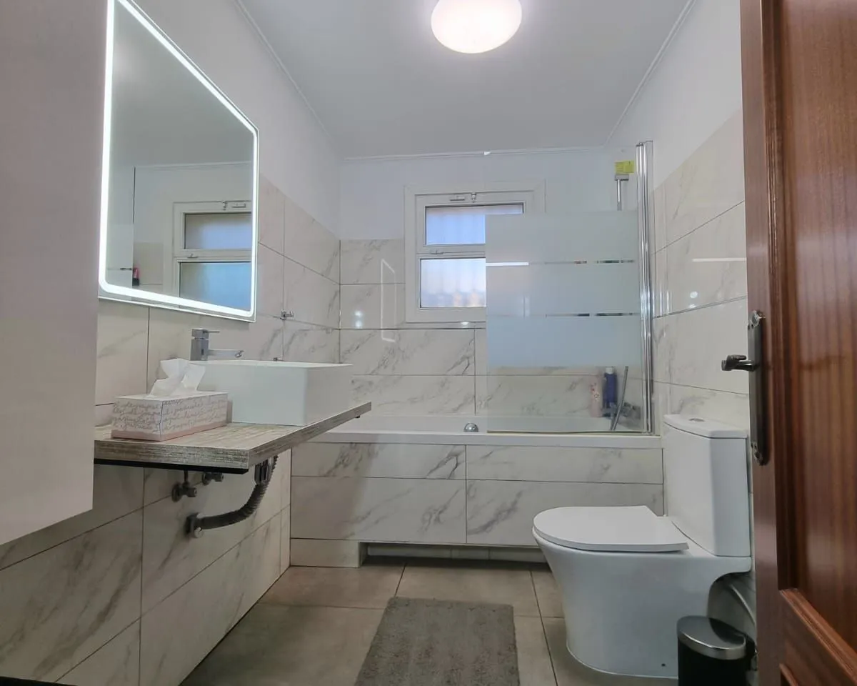 6c4c81e6-b804-4028-9624-23139bf1d36e