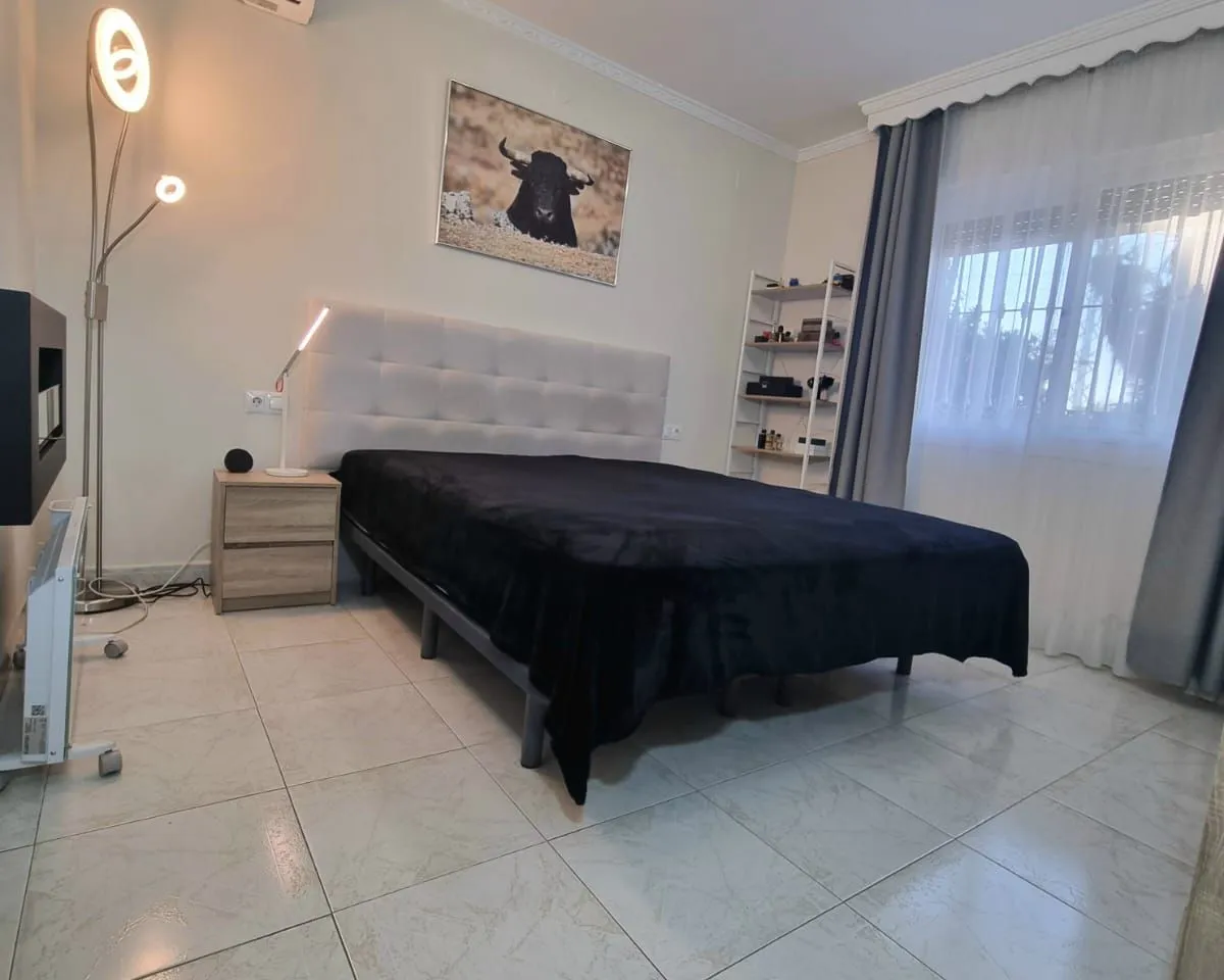 74515aee-b9ca-4fda-add8-aff844f11e84