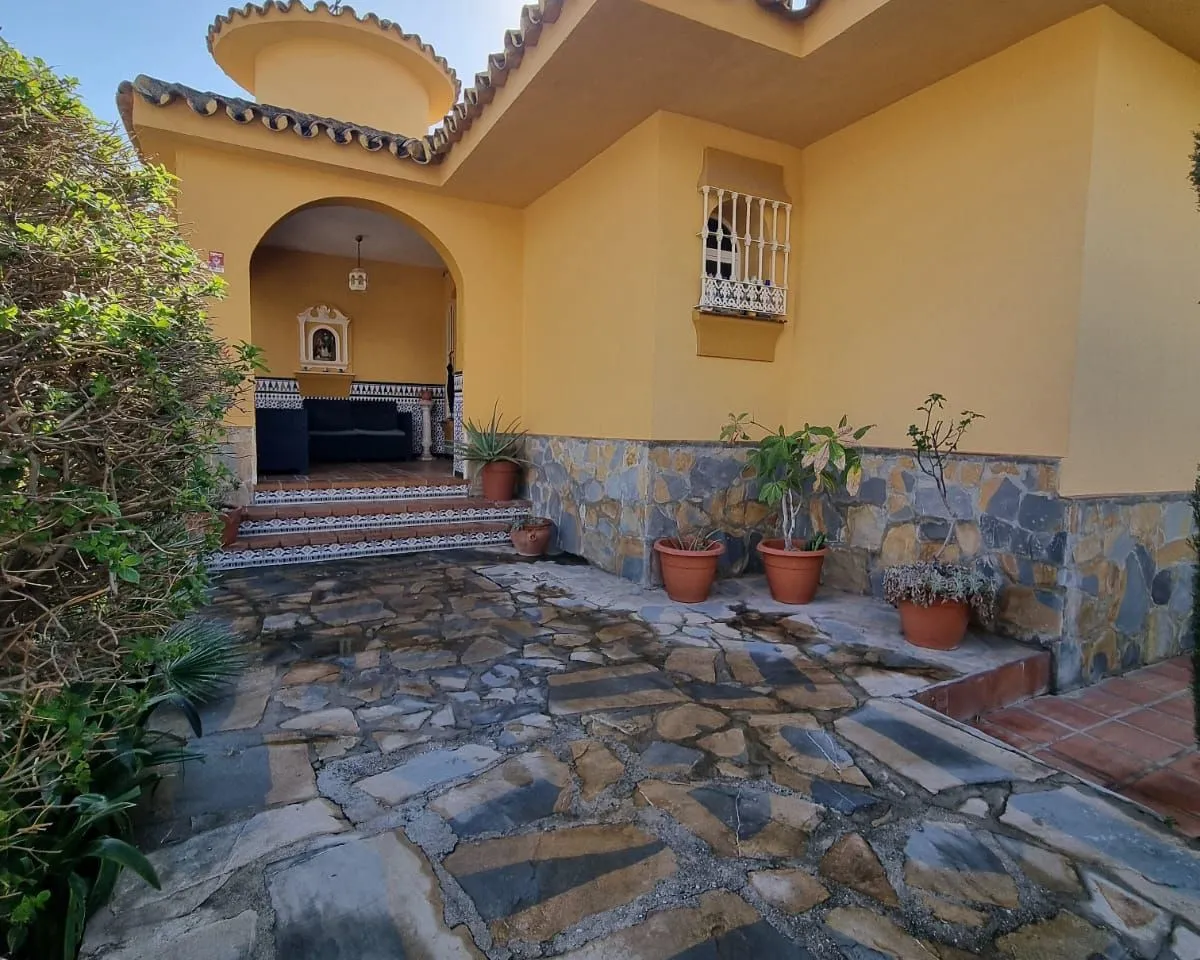 a9f0343e-ec6a-42ff-8719-c013b2a5b63a