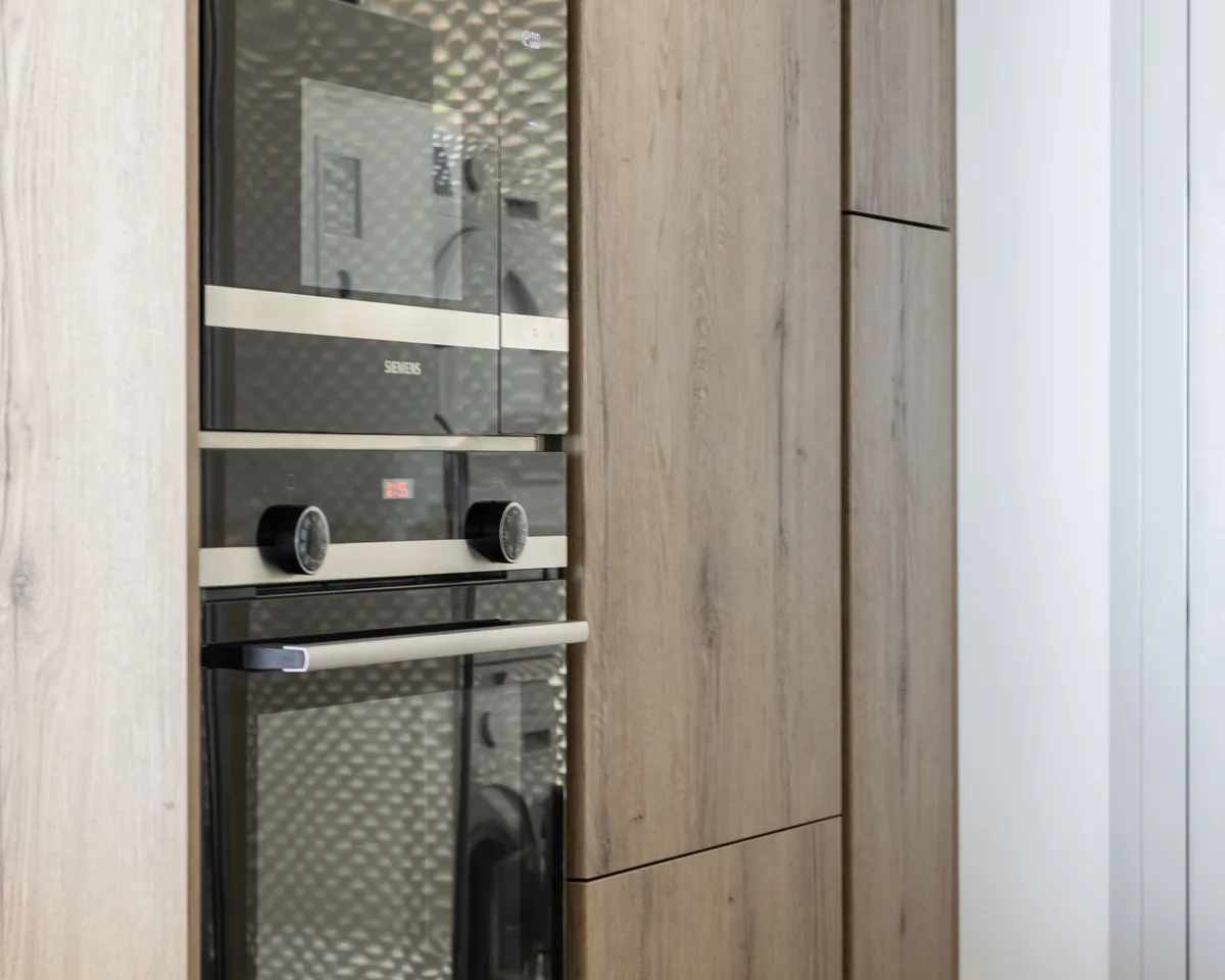 41bc2e1b-e27c-4f0b-b658-150386789bd6