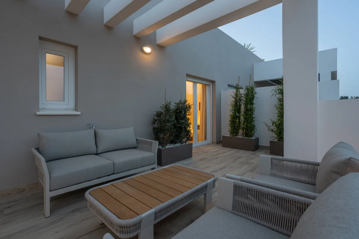 0cec8e9e-fcca-4250-a732-453503d4c88f