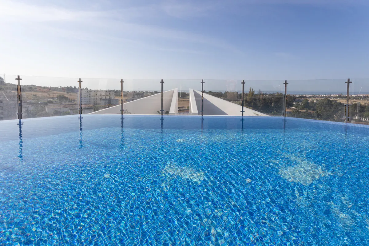 e78f8eb6-316e-4643-9fae-7d5efc93588f