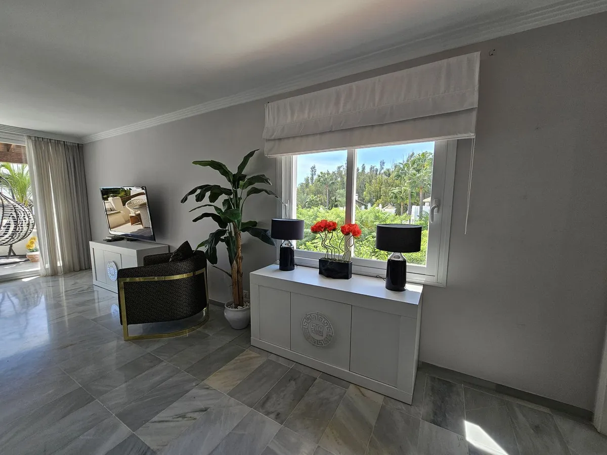 95fadbda-973b-4077-8da3-76eb5c7a3dbc