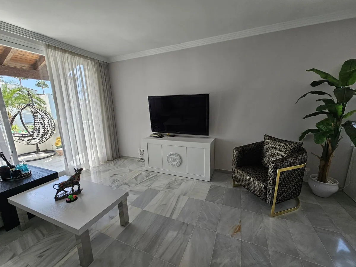 e64c44d0-a186-4ef8-96a8-dd8be6544275